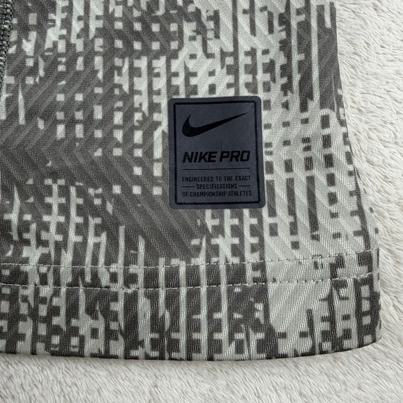 Nike Pro Dri-Fit Fitted Compression Digital Camo Long Sleeve Athletic Shirt L - Picture 13 of 16